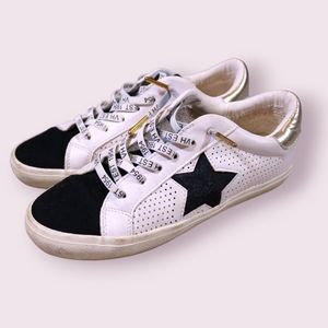 Vintage Havana Gadol Ro Women's Black and Gold Sneakers Size 8.5